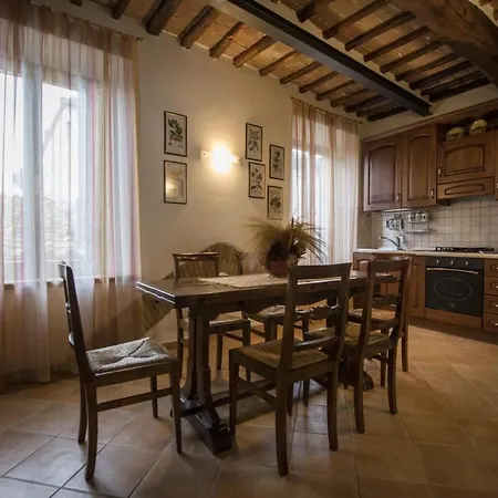 Dimora Tipica Toscana Apartment *