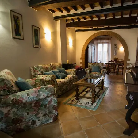 Dimora Tipica Toscana * Monticiano