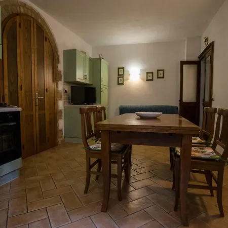 Appartamento Dimora Tipica Toscana Monticiano