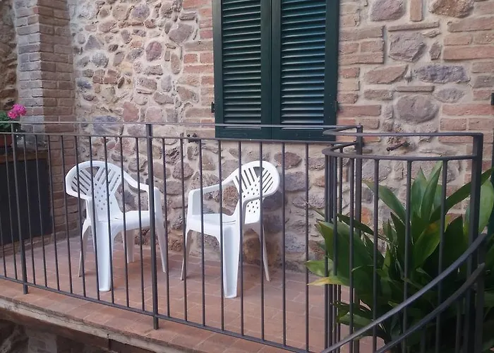 Dimora Tipica Toscana Monticiano